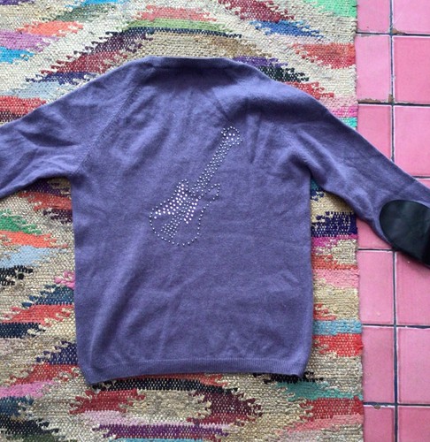 Pull cachemire violet dos