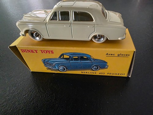 Dinky toys atlas berline 403 - dinky,