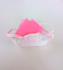 Barbie Teen Skipper Cool Sitter Mattel #20334 vintage 1998, couffin + couverture