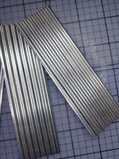 Tole Ondulée Miniature Pour