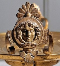 COUPE CIRCULAIRE EN BRONZE