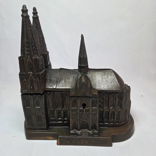 Ancienne boite souvenir - ancienne,