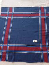 Ancien foulard en carré soie