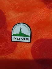 Pin's Pins Badge Vintage Métier Soins et aide a la personne Association ADMR PUB