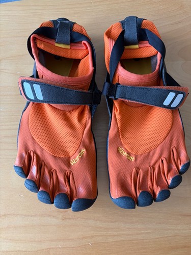 New vibram fivefingers m4483 - new,