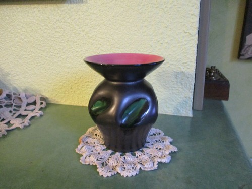 Ancien vase rose noir - et,