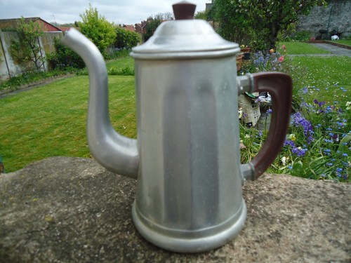 Ancienne cafetière - ancienne,