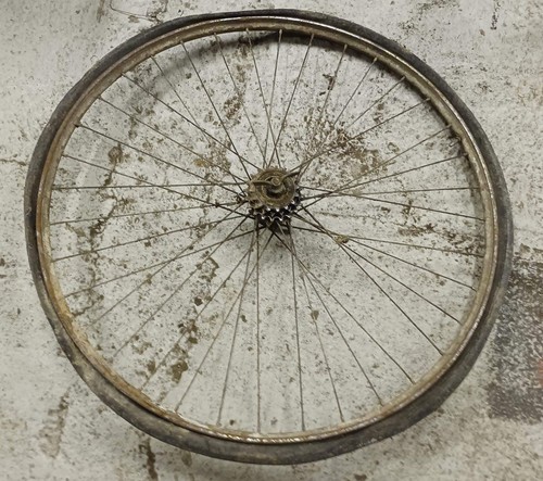 Roue arriere 700 - *, chapeau
