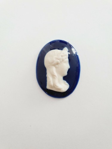 Médaillon camé emaux