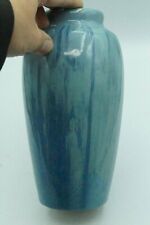 Vase en grès signé