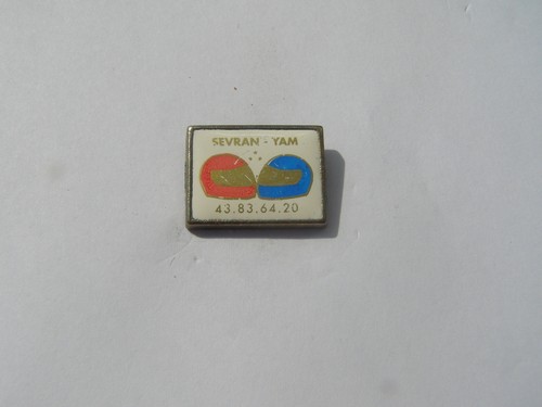 Pins automobile rallye casque - pins,