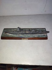 MAQUETTE DE BUREAU  METAL