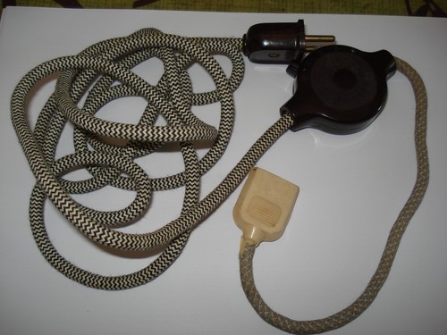 Ancienne prise machine - ancienne,