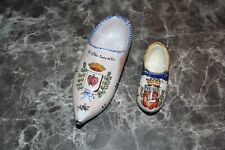 2 sabots en faïence : 1 Saint