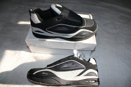 Lakai flow size es - -,