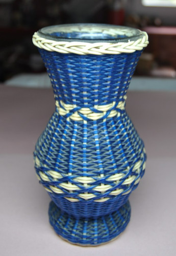 Vase scoubidou bleu - bleu, blanc