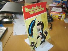 EO MOUSTACHE ET TROTTINETTE 14  CALVOTBE