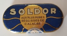 Rare boîte tole - ❤️,