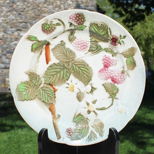 Ancienne assiette barbotine - ancienne,