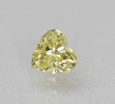 0.22 Carat Canari Jaune VVS1 Forme Coeur Amélioré Naturel Diamant 3.71X3.61mm