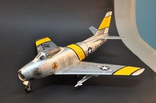 F-86 Sabre, 1/18 - Hobby Boss