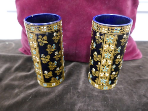 Paire vases rouleaux - vases,