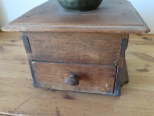 Grand Moulin à café de comptoir ancien