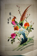 GRANDE BRODERIE SUR SOIE XX°