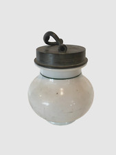 pot à bouillon à deux anses en porcelaine blanche couvercle étain . XX siècle .