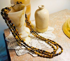 Collier ancien perles pierre