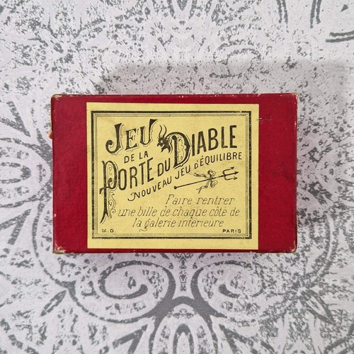 Ancien jeu la porte du - «,