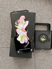 Samsung Galaxy Z Flip4