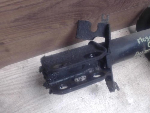 Amortisseur avant gauche