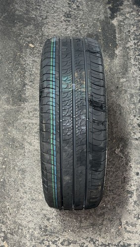 Pneus 215 r17 c - /, /