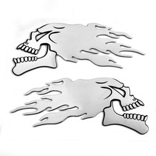 Neuf Flammes Tête de Mort