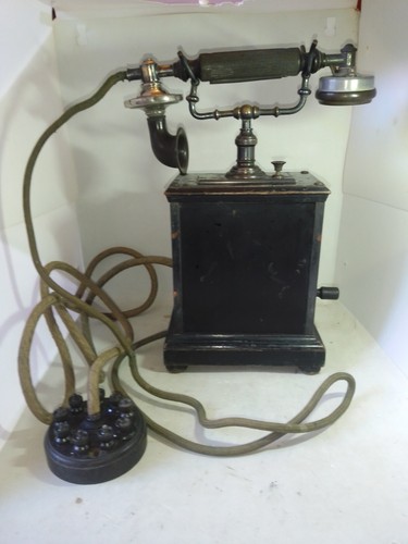 Ancien telephone militaire - telephone,
