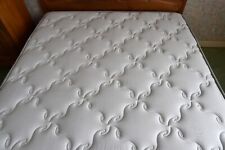 Matelas 190 x 140, marque Diana