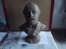 Buste ancien en terre  Louis Pasteur 1822 1895 signé Im