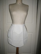 Ancien tablier de soubrette.. en coton piqué