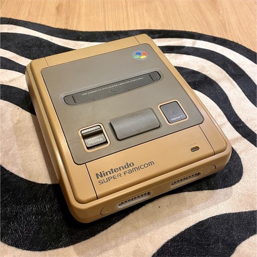 Nintendo super famicom - nintendo, console