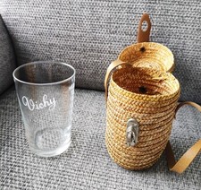 VINTAGE VERRE GRADUE DE CURISTE  DANS SON PANIER - VICHY