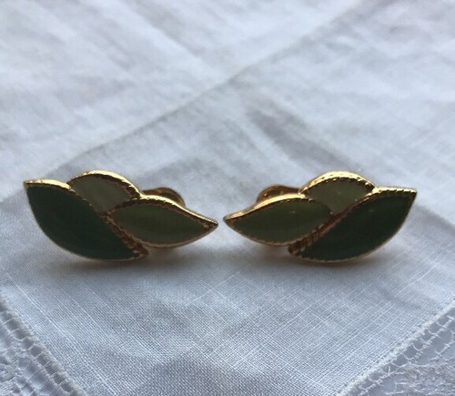 Vintage green gold tone - 1-1/4",