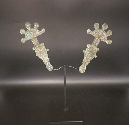Paire identique fibules - paire,