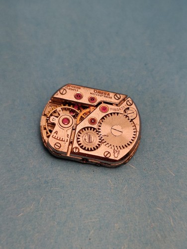 Mouvement omega 243 - omega,