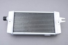 Radiateur d Eau Type Racing en Aluminium TRIUMPH BONNEVILLE T120 1200 2016-2025