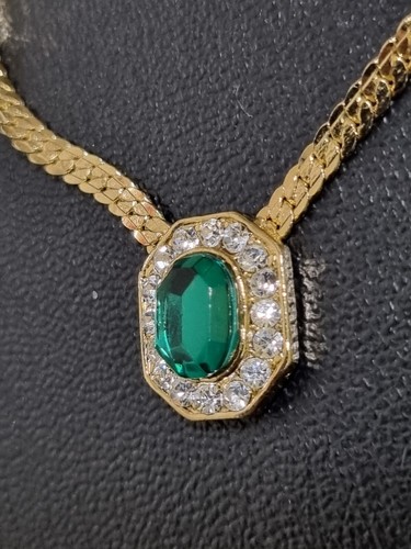 Collier plaqué avec - collier,