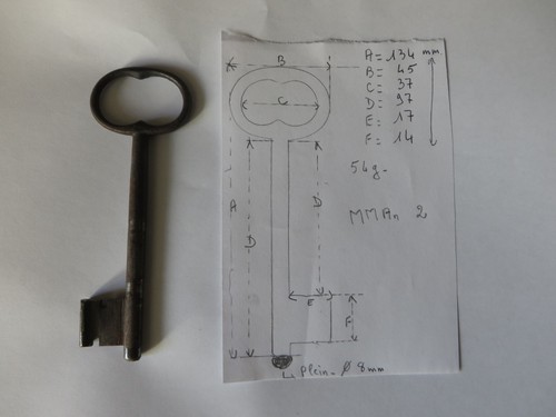 Ancienne grande clef - grande,