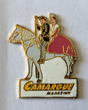 77 - PIN'S CAMARGUE MAGAZINE -