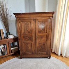 ANCIENNE GRANDE ARMOIRE 2 PORTES TAILLE LARGEUR 150 CM HAUTEUR 200 CM PROFONDEUR