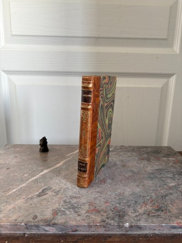 Livre ancien relié cuir - livre,